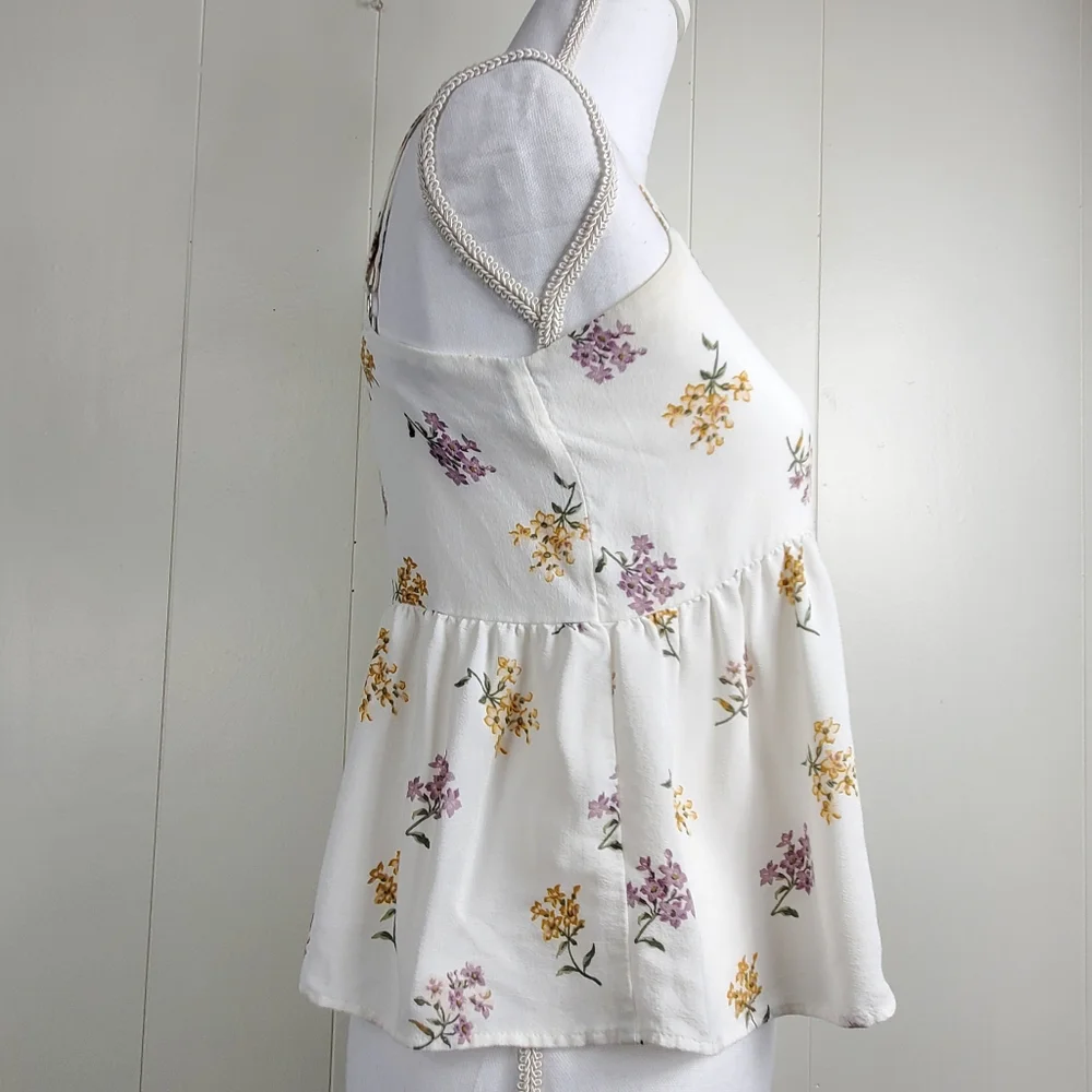 Hollister White Floral Tank Top - Picture 7 of 8